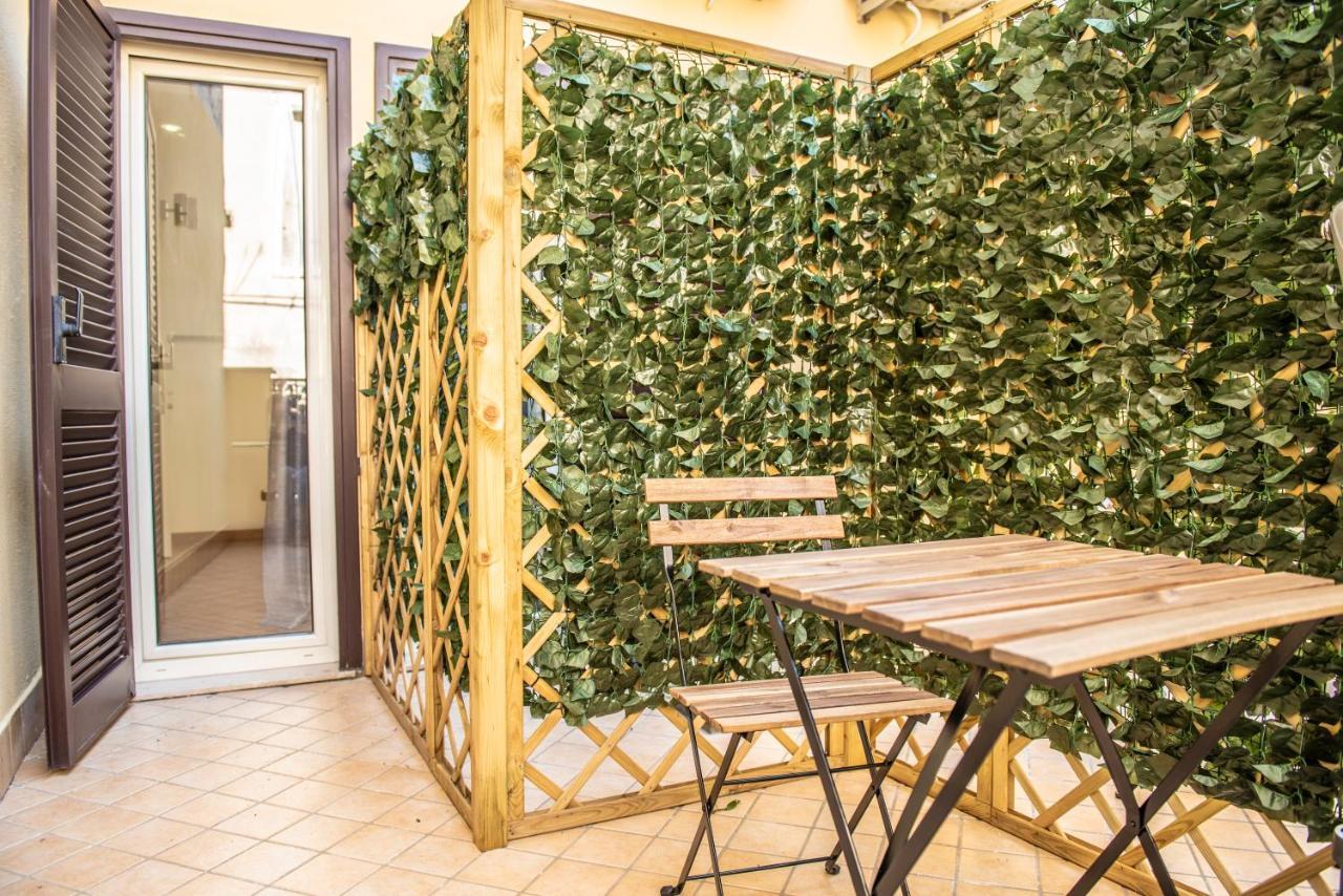 Petrucci B&B Napoli Ngoại thất bức ảnh