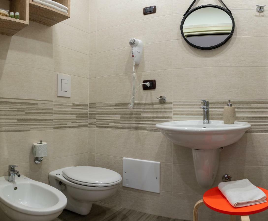 Petrucci B&B Napoli Ngoại thất bức ảnh