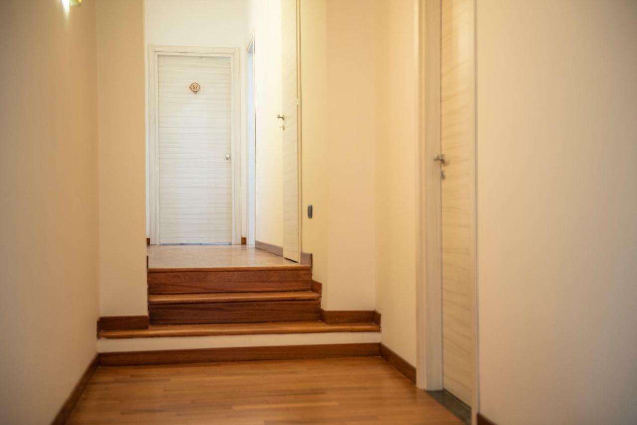 Petrucci B&B Napoli Ngoại thất bức ảnh