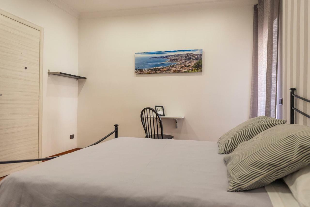 Petrucci B&B Napoli Ngoại thất bức ảnh