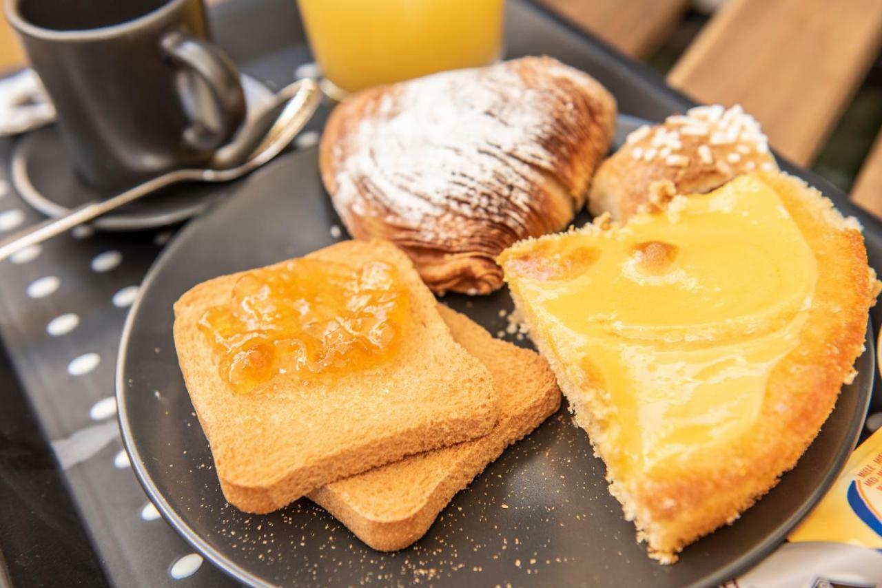 Petrucci B&B Napoli Ngoại thất bức ảnh