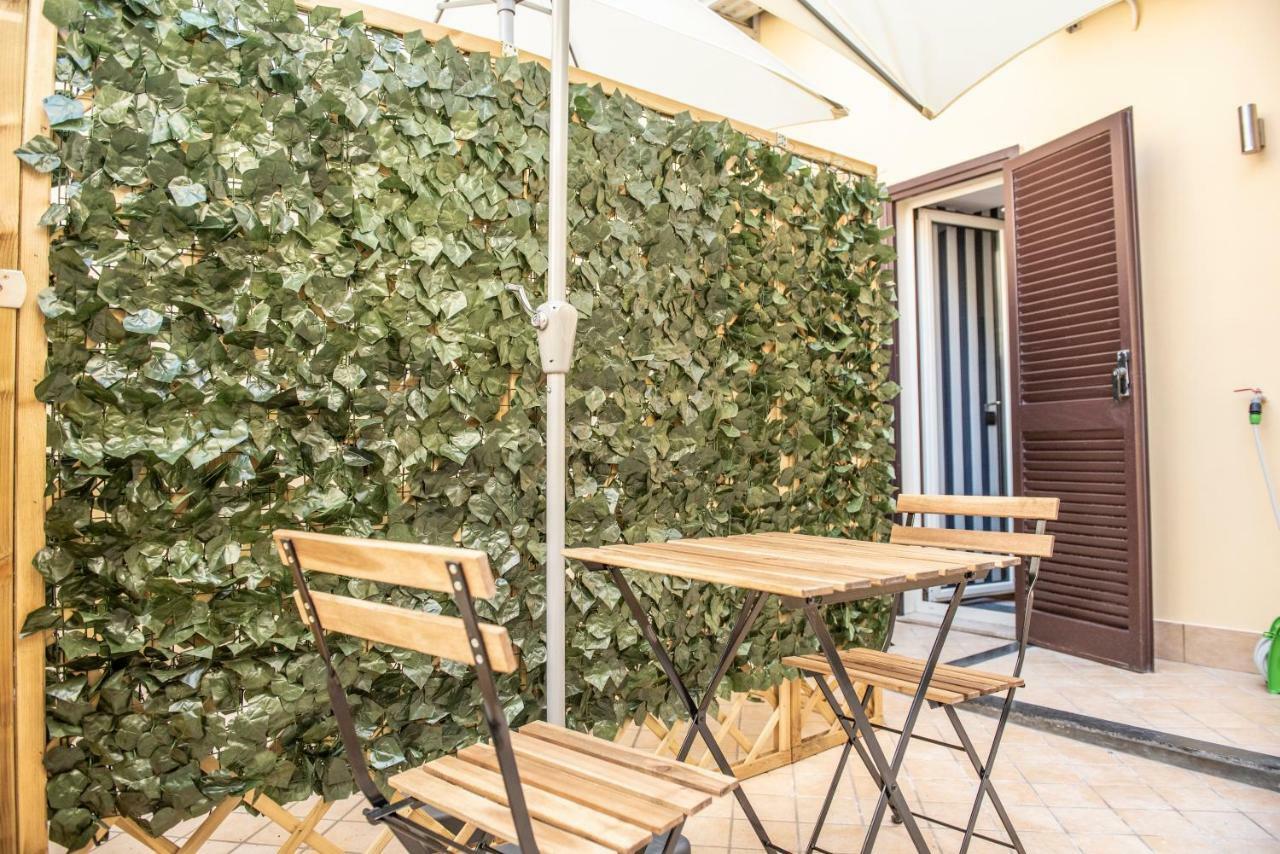 Petrucci B&B Napoli Ngoại thất bức ảnh