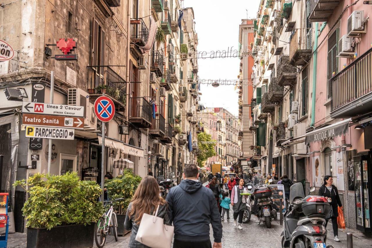 Petrucci B&B Napoli Ngoại thất bức ảnh