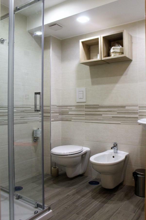 Petrucci B&B Napoli Ngoại thất bức ảnh